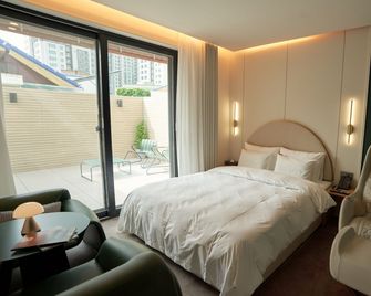 Brown Dot Hotel Gunsan Terminal Branch - Gunsan - Ložnice