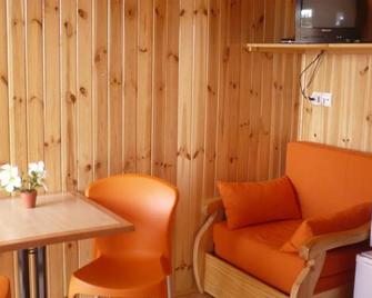 Camping Castillo de Loarre - Loarre - Wohnzimmer