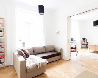 Ferienwohnung in Altstadtnähe - Weimar - Living room