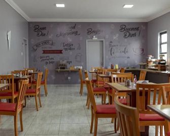 Hotel Carlton Imbiara Express - Araxa - Restaurace