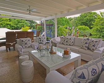 Casa del Rocio by Casa de Campo Resort & Villas - La Romana - Patio