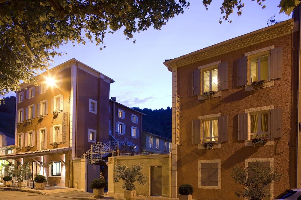 أوتل أزاليس - تورنو سور رون - مبنى