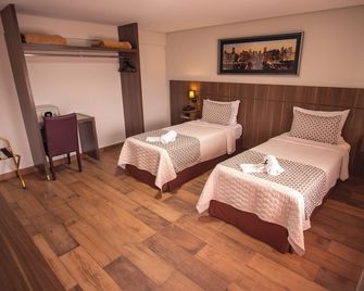 Padom Business Hotel - Braganca Paulista