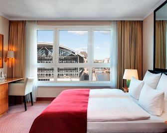Steigenberger Hotel Hamburg - המבורג - חדר שינה
