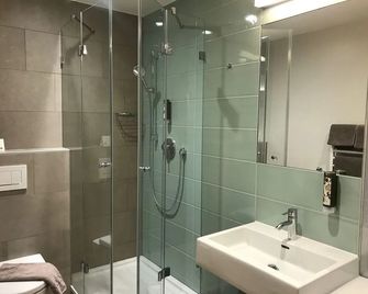 Hotel & Restaurant Graf - Sankt Pölten - Baño