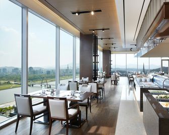 LOTTE CITY HOTEL DAEJEON - Daejeon - Restaurang
