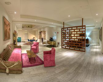 Hotel Andante - פואבלה - לובי