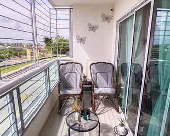 Spacious 3-bedroom apartment in pleasant Santo Domingo with AC and wifi - Saint-Domingue - Balcon