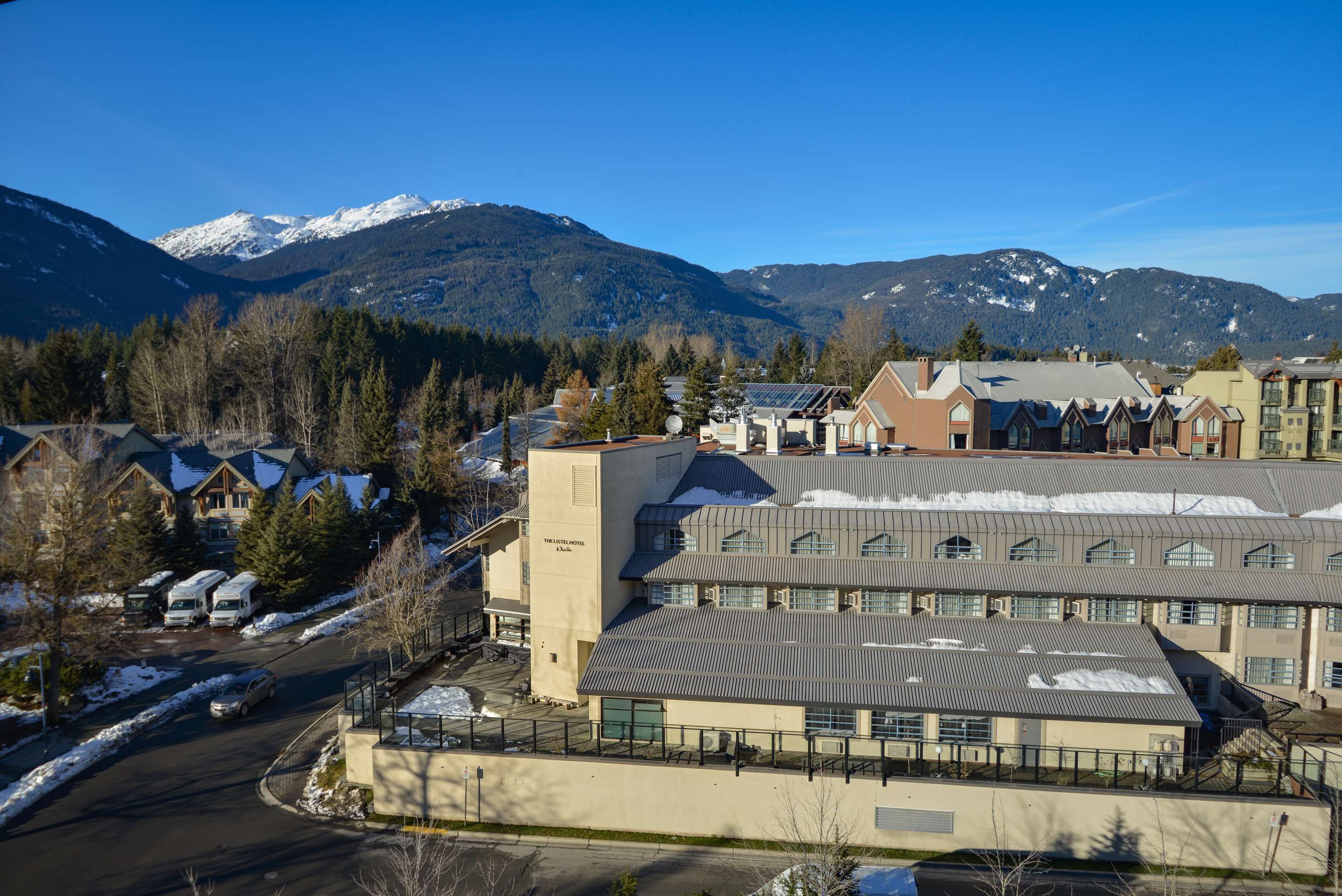 ليستل ويستلر، إيه كوست هوتل - وستلر - مبنى