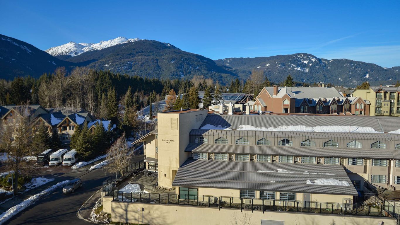 Listel Whistler, a Coast Hotel