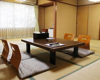 Koyokan annex Wanhaku-tei - Gero - Ruang makan