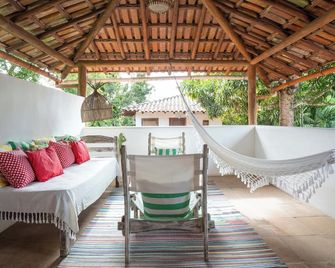 Pousada Jardim das Margaridas - טרנקוסו - מרפסת