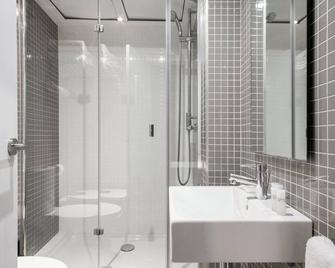 Barcelona Apartment Aramunt - Barcelona - Bathroom