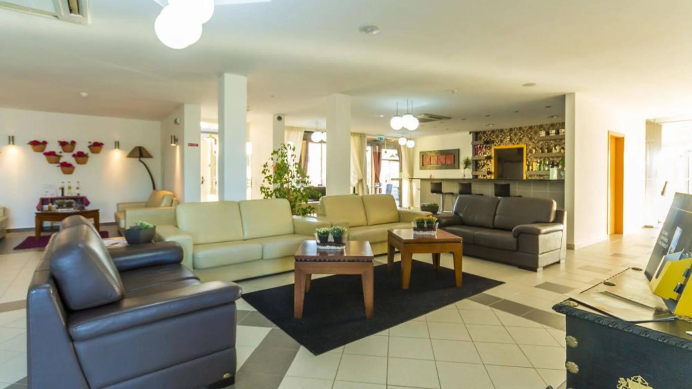 Glenridge Albufeira Beach and Golf Resort