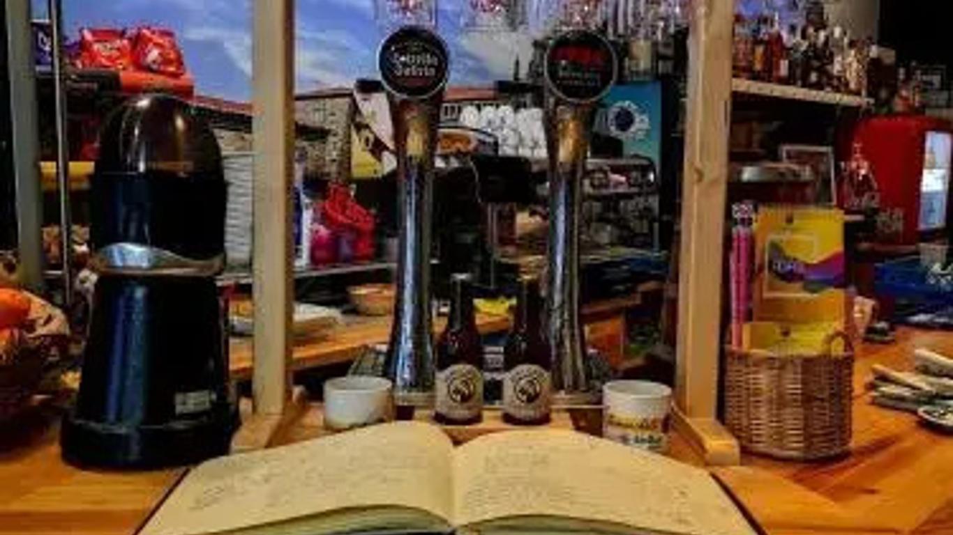 Albergue Camino Santiago Porriño - En Pleno Centro - City Centre