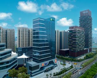 Holiday Inn Express Nanjing Jiangbei Wonhall Mall By IHG - Nanjing - Building