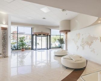 Hotel Acquario - Vasto - Resepsjon