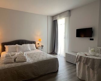 Green Hotel - Settimo Torinese - Habitación