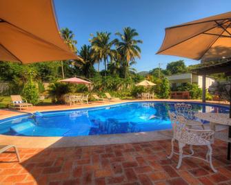Bungalows Las Margaritas 2 - Higuera Blanca - Piscina