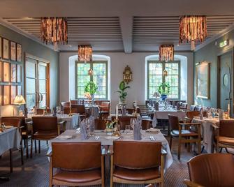 Hotell Lindgården - ויזבי - מסעדה