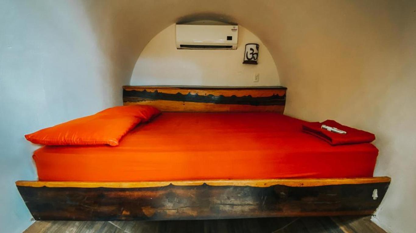 Tubo Tulum Hostel