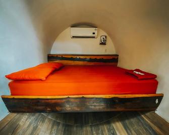 Tubo Tulum Hostel - טולום - חדר שינה