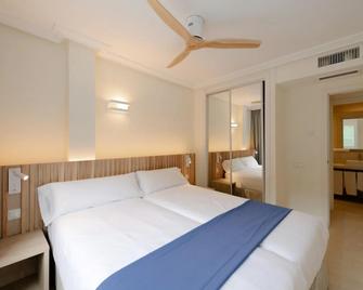 Hotel El Pinar - Santa Eulalia del Rio - Habitación