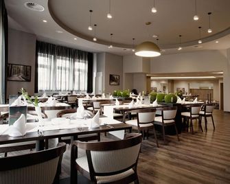 Konsum Gästehaus Quisisana - Oberhof - Oberhof - Restaurang