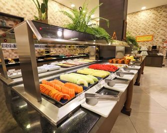 TRYP by Wyndham Ribeirao Preto - Ribeirão Preto - Açık büfe