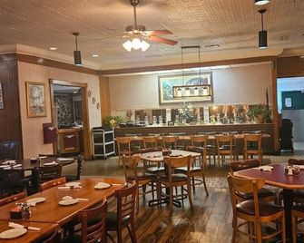 Executive Inn & Suites - Marshall - Restaurant