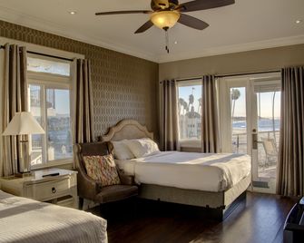 كازابلانكا أون ذا بيتش - سانتا كروز (كاليفورنيا) - غرفة نوم