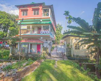 Hotel O Sandhana Homestay - Alīpur Duār - Edificio