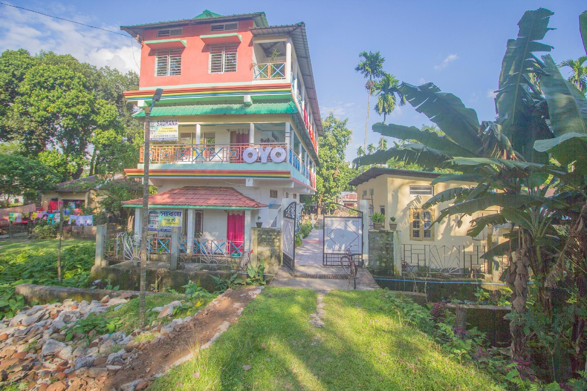 Hotel O Sandhana Homestay - Alīpur Duār - Edificio