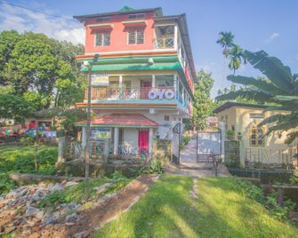 Hotel O Sandhana Homestay - Alīpur Duār - Edificio