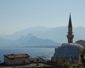 Hotel Twenty - Antalya - Buiten zicht