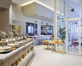 Ibis Styles Jakarta Mangga Dua Square - Yakarta - Restaurante