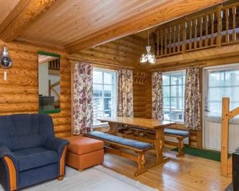 Holiday Home Pikku harrila by Interhome - Mikkeli - Wohnzimmer