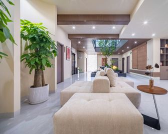 Suiyue Xinju Smart Hotel (Changzhi No.1 Middle School Branch) - Changzhi - Lobby