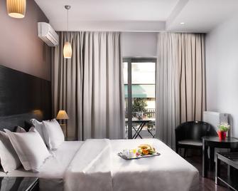 Areos - אתונה - חדר שינה