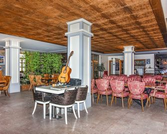 Orchis Hotel - Ayvalık