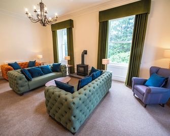 Braemar Youth Hostel - Ballater - Wohnzimmer