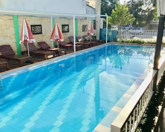 Duke Hostel - Phu Quoc - Pool