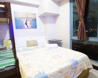 Unique Comfy leisure center w/ WiFi Kitchen - Manila - Bedroom