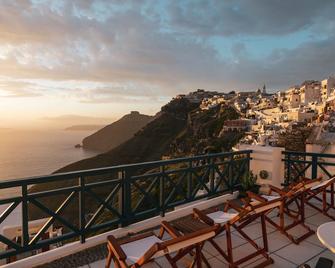 Delion View Hotel - Thera - Balcony