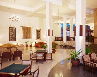 Neptune Beach Resort - Mombasa - Restaurant