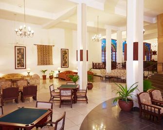 Neptune Beach Resort - מומבסה - לובי