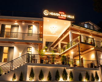 Hotel Heaven And Hills - Kasauli - Будівля