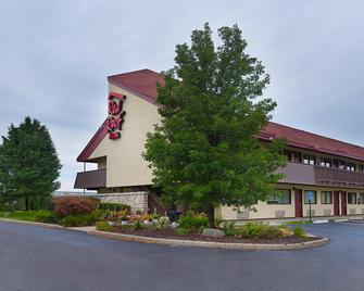 Red Roof Inn Lansing West - MSU - Lansing - Bygning