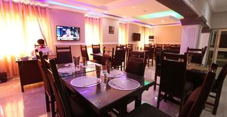 Iyore Grand Hotel & Suites 2 - Benin City - Restaurant