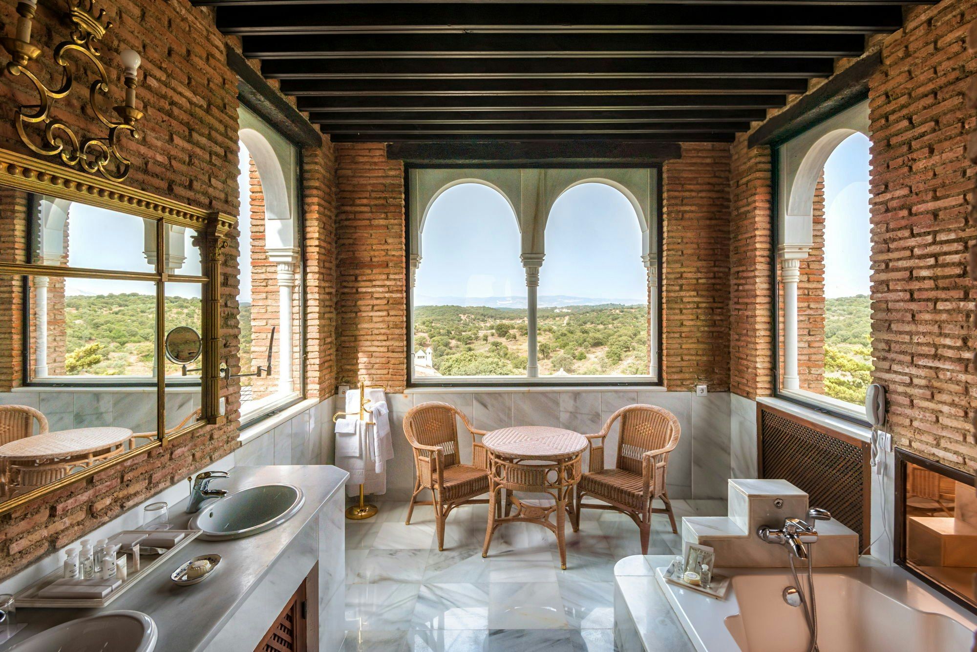 فينكا لا بوباديلا، ليدينج هوتلز أوف ذا وورلد